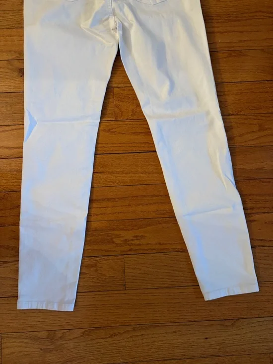 NWT Judy Blue White Jeans - Mid Rise Skinny Fit - Picture 7 of 9